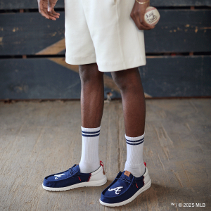mlb braves™ wally funk braves navy/white